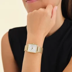 Boxy Gold Mesh