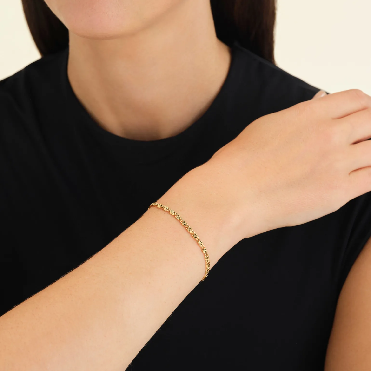 Swirl Bracelet Gold
