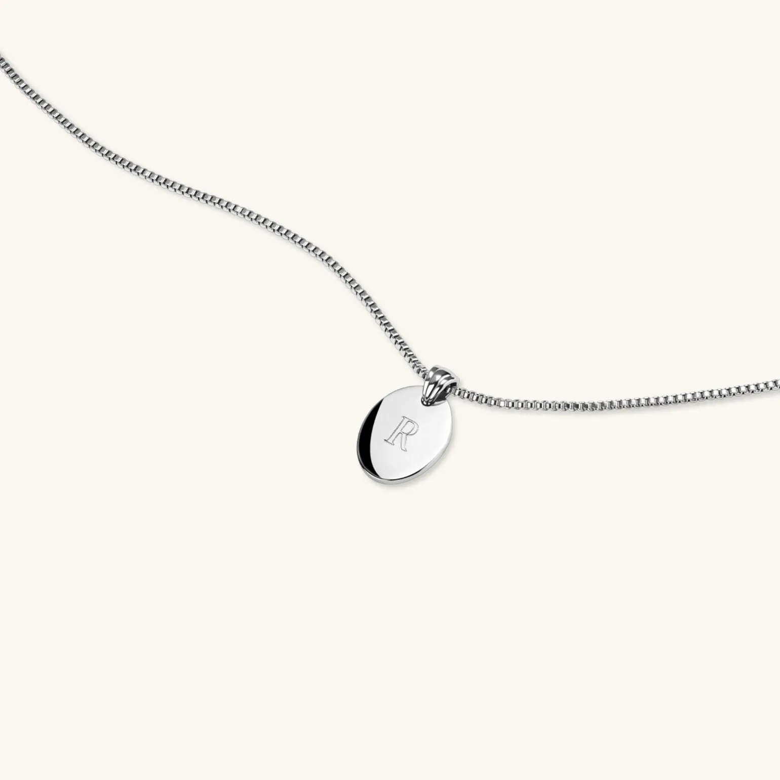 Unite Oval Necklace