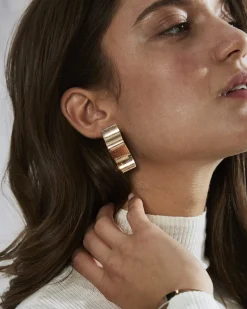 Wave Charm Earring